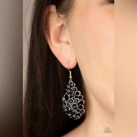 Smolder Effect Black Earrings (73) - Picture 1 of 2
